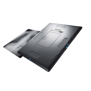 Fujifilm FDR D-EVO II flat panel detector shown at an angle beside a chest X-ray image