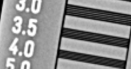 Close-up of a standard-definition resolution test pattern for comparison with AeroDR HD detail